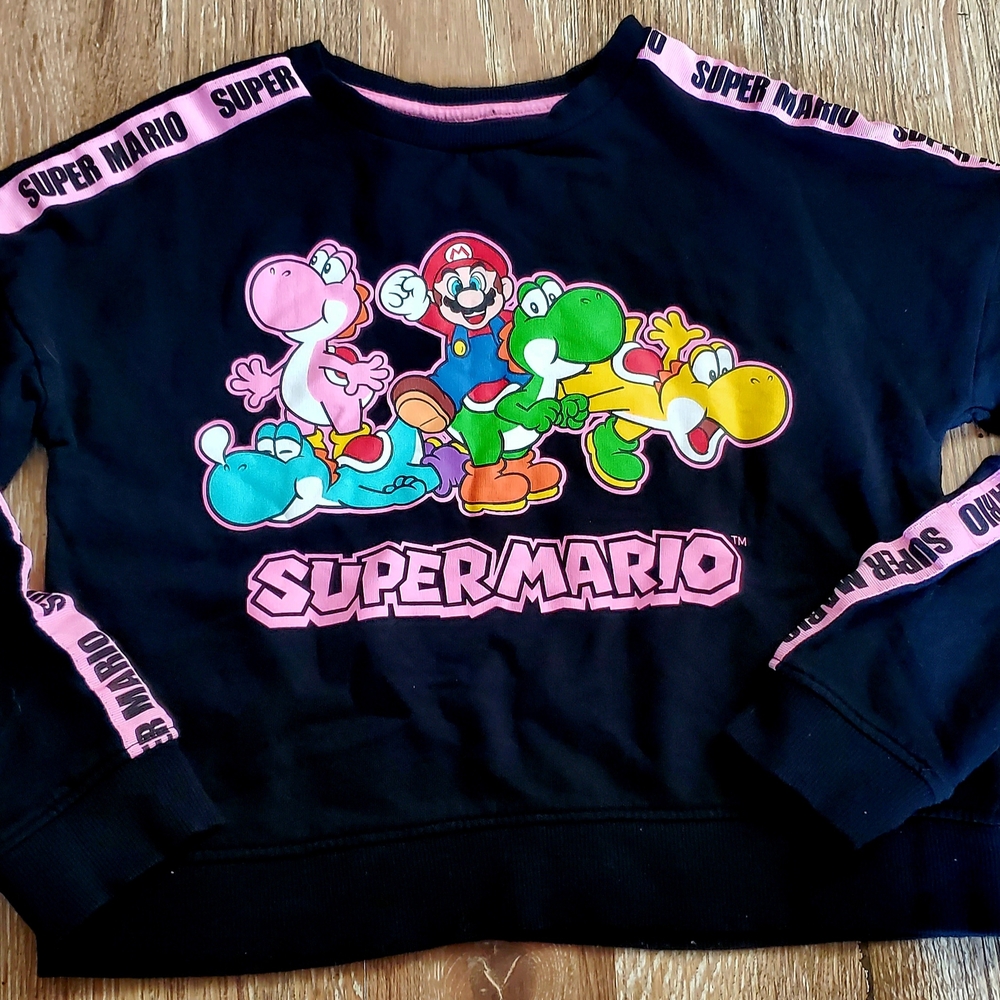 Super Mario Black Sweatshirt with Colorful Characters